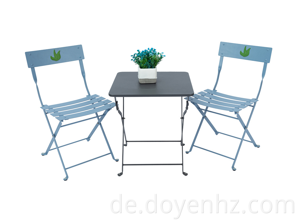 Outdoor Kids Set Square Table and Slat Chairs